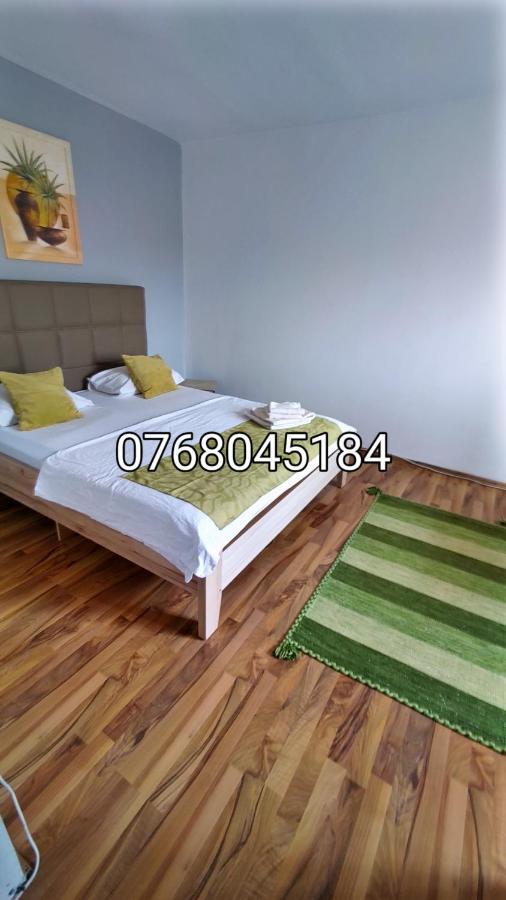 Magic Studio Hunedoara Διαμέρισμα Εξωτερικό φωτογραφία